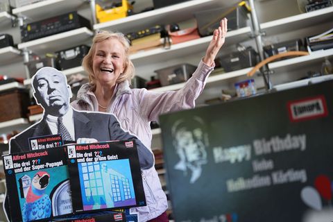 Heikedine Körting, Hörspielregisseurin und Chefin der Firma Europa, im Geräuscharchiv des Labels. (Archivbild) Foto: Marcus Bran