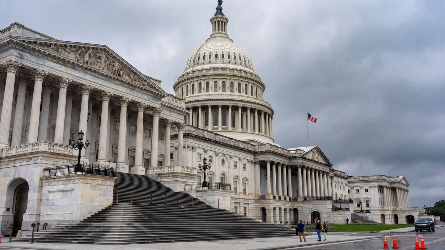 Kommt es tatsächlich zum "Shutdown" in den USA? (Archivfoto) Foto: J. Scott Applewhite/AP/dpa