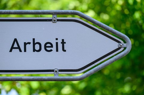 Die Zahl der Arbeitslosen in Deutschland ist im September wieder unter die Drei-Millionen-Grenze gesunken. (Archivbild) Foto: Pa