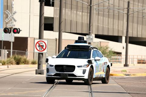 Waymo-Fahrzeug in Arizona