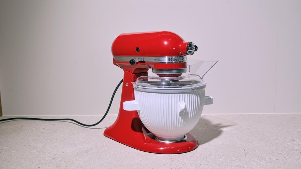 Kitchenaid mit Eisbereiteraufsatz
