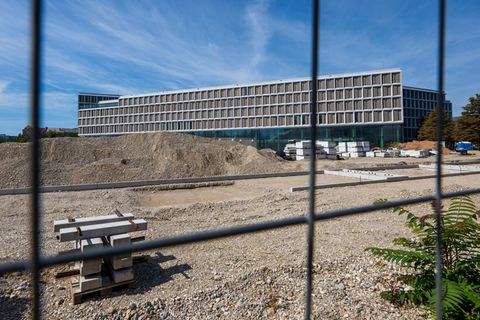 Teurer als geplant, wie so vieles: das neue Strafjustizzentrum in München. (Archivbild) Foto: Peter Kneffel/dpa