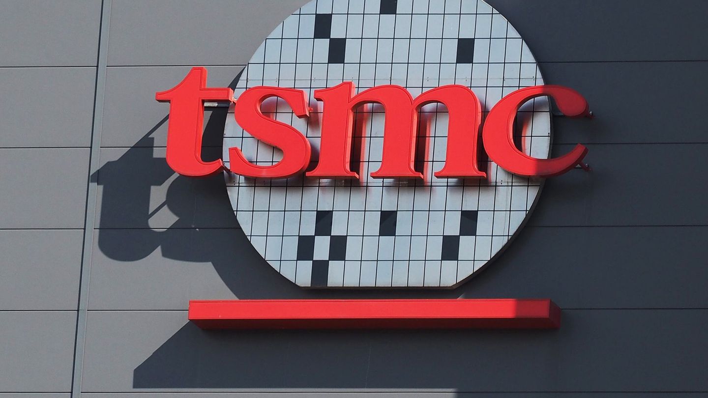 Ministerpräsident Kretschmer hat bei seiner Asienreise in Taiwan das Halbleiterunternehmen TSMC besucht. (Symbolbild) Foto: Davi