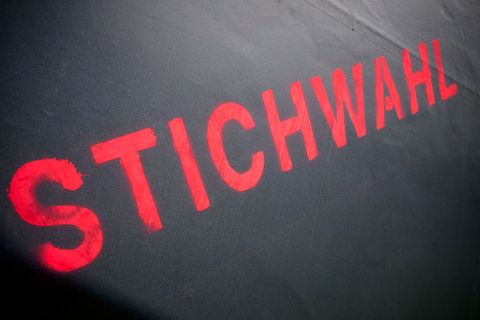 In Mülheim an der Ruhr, Siegen und Datteln endeten die Stichwahlen denkbar knapp. (Symbolbild) Foto: Bernd Thissen/dpa
