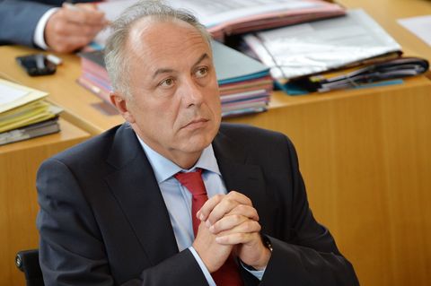 Urteil: Ex-Minister Matthias Machnig kann Bezüge behalten. Foto: picture alliance / Marc Tirl/dpa-Zentralbild/dpa