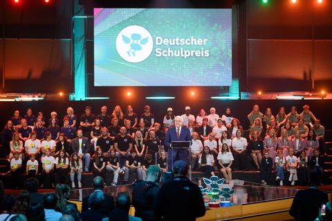 Zwei sächsische Schulen haben Auszeichnungen erhalten. Foto: Bernd von Jutrczenka/dpa