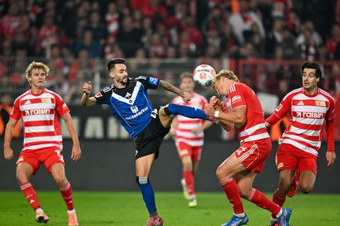 Dieser Tritt hat für HSV-Profi Vieira Folgen. Foto: Soeren Stache/dpa