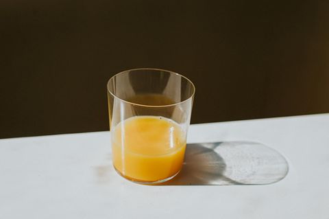 Ein Orangensaft in einem Glas