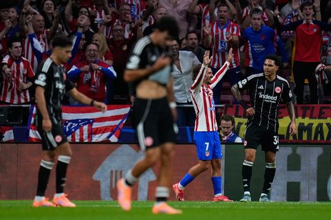 Eintracht Frankfurt war bei Atlético Madrid chancenlos. Foto: Manu Fernandez/AP/dpa