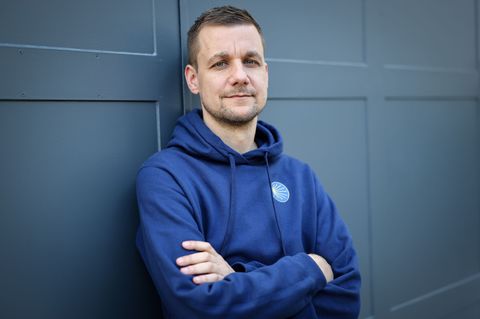 Wandern auf dem Jakobsweg macht leichter. In vielerlei Hinsicht. Tobias Schlegl hat nach dem Nachhausekommen weiter gemacht. (Ar