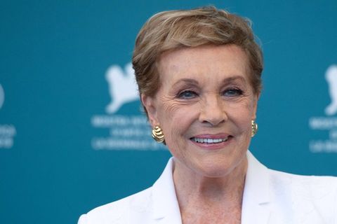 Julie Andrews wird am 1. Oktober 90 Jahre alt.