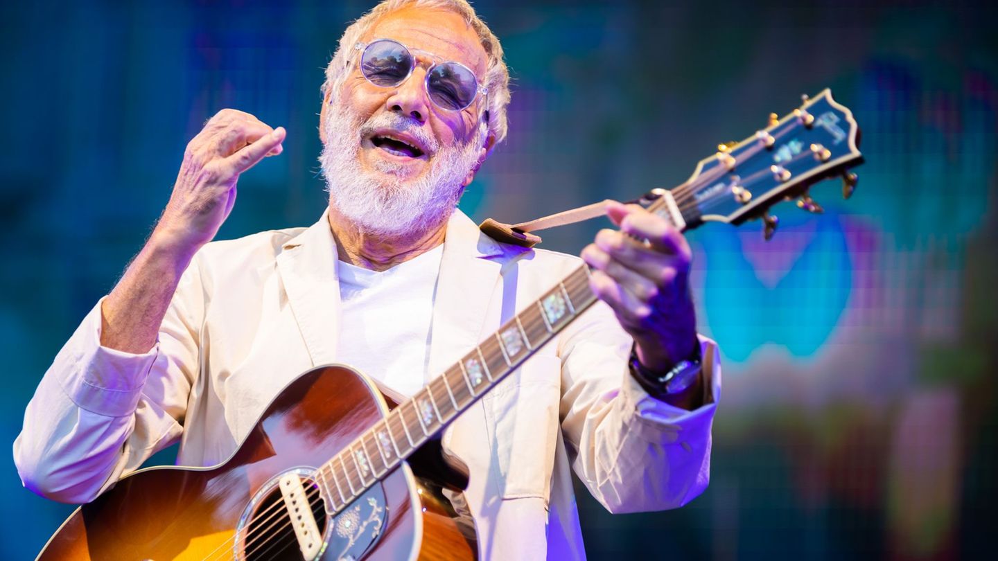 People: Cat Stevens shifts US bay tour: “I’m very disappointed”
