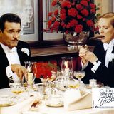 Julie Andrews und James Garner in einer Szene am Tisch aus "Victor/Victoria"