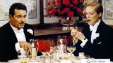 Julie Andrews und James Garner in einer Szene am Tisch aus "Victor/Victoria"