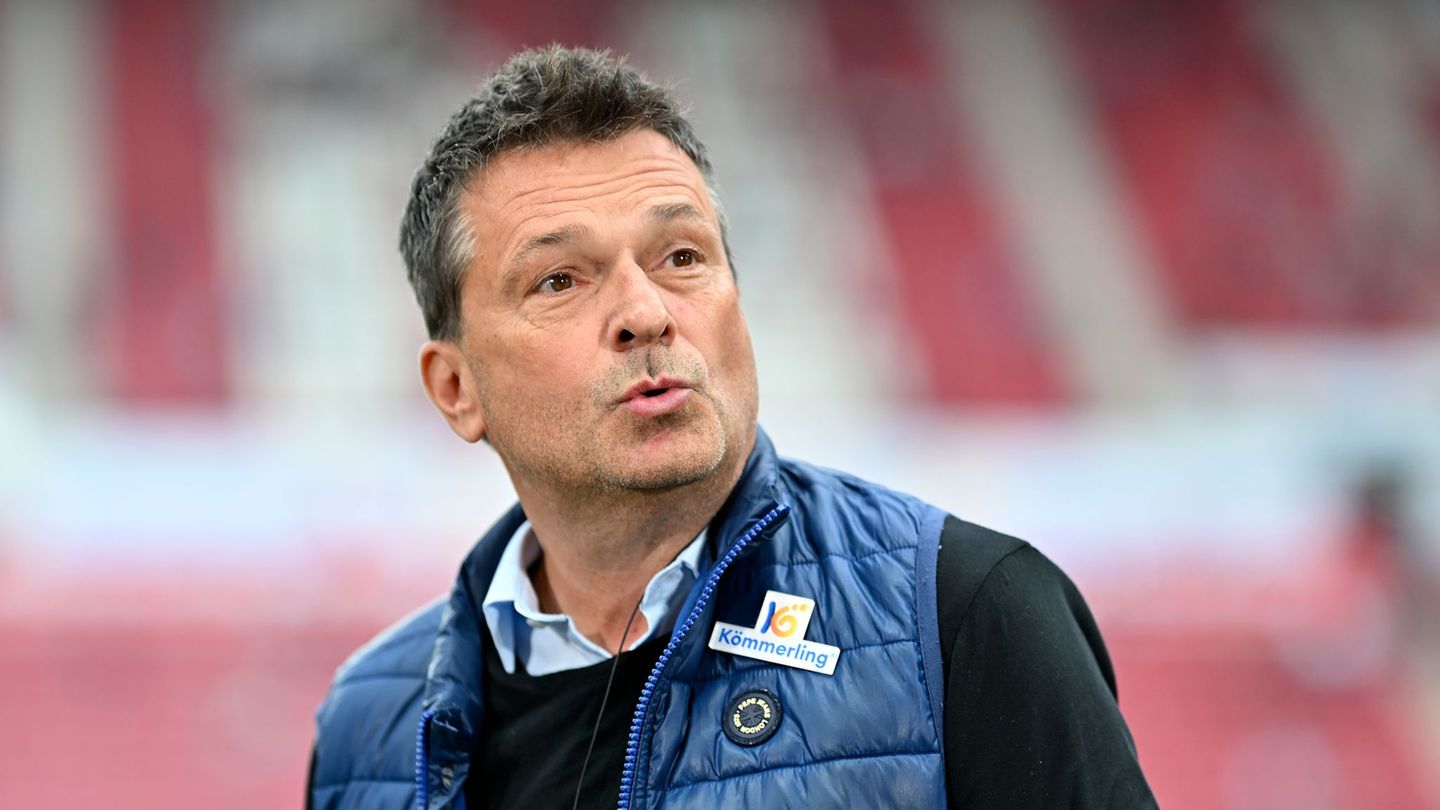 Der Mainzer Sportvorstand Christian Heidel hat seine Meinung über die Conference League revidiert. Foto: Torsten Silz/dpa