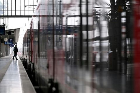 Regionalzug in Frankfurt am Main
