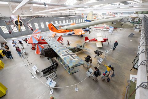 Das aus den Beständen des Deutschen Museums stammende niederländische Fokker-Jagdflugzeug wurde früher in Schleißheim ausgestell