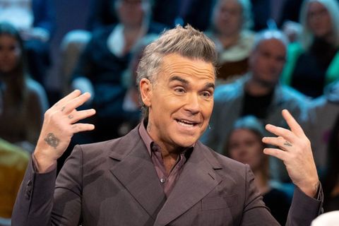 Robbie Williams hat enthüllt, dass er mit Tourette lebt.