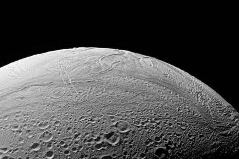 Der Saturnmond Enceladus, aufgenommen von der Nasa-Raumsonde Cassini