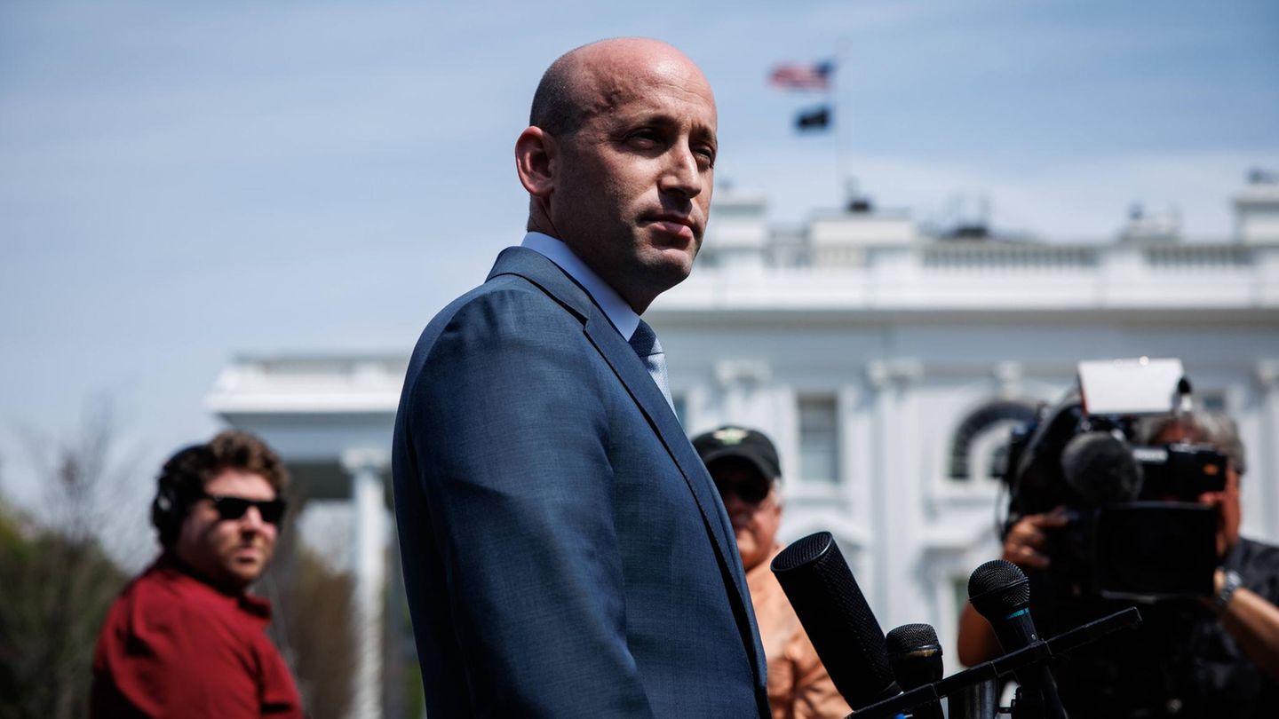 Stephen Miller