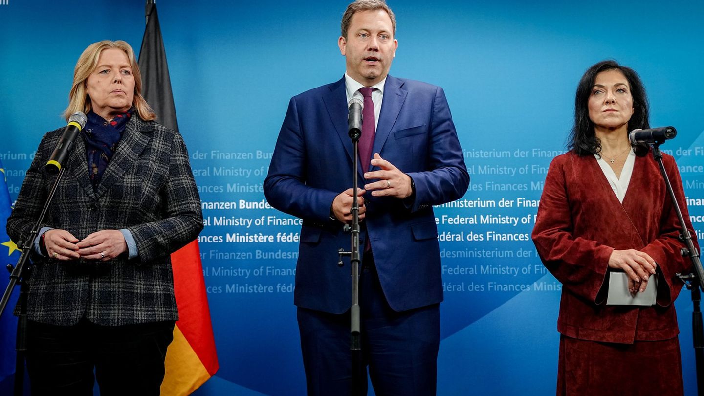 Regierung will den Weg für einen Industriestrompreis ebnen. Foto: Kay Nietfeld/dpa
