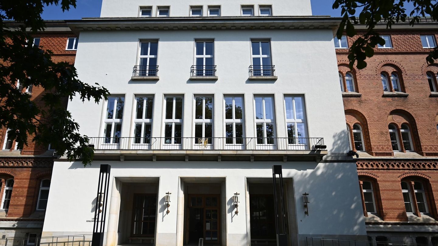 Der Fall des antisemitischen Aushangs in Flensburg stand auf der Tagesordnung des Innen- und Rechtsausschusses im Landtag in Kie