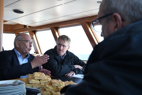 Der Hörnumer Hafen ist seit Jahren sanierungsbedürftig. Muschelzüchter und Ausflugsschiffer sehen dessen Existenz gefährdet. Fot
