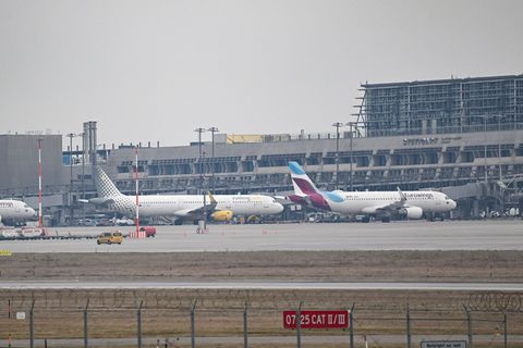 Am Flughafen Stuttgart ist es zu einem Brand gekommen. (Archivfoto) Foto: Bernd Weißbrod/dpa