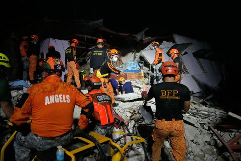 Hunderte Häuser sind bei dem schweren Beben eingestürzt. Foto: Aaron Favila/AP/dpa