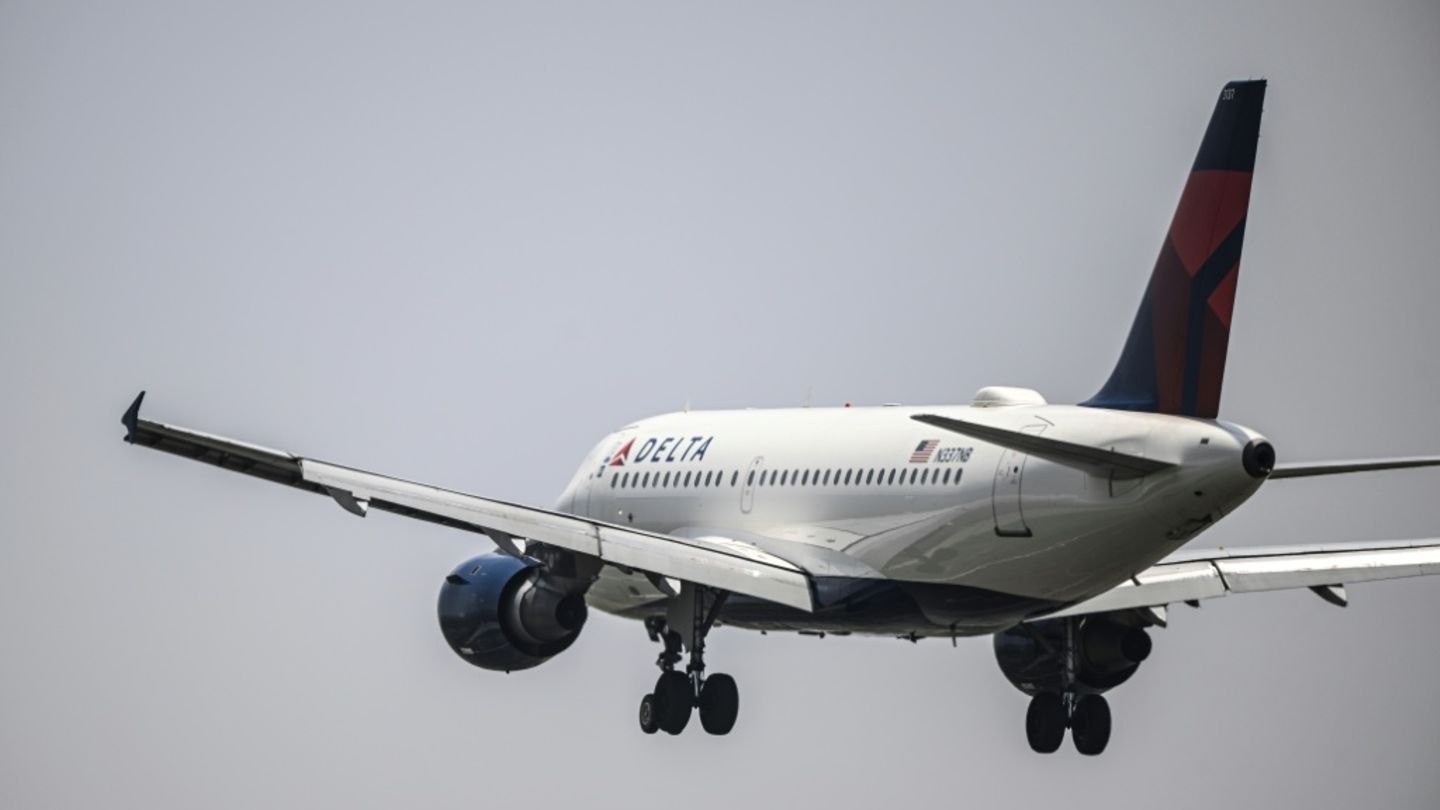 Eine Maschine der Fluggesellschaft Delta