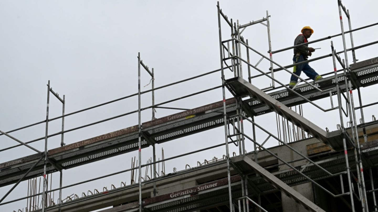 Arbeiter auf einer Baustelle