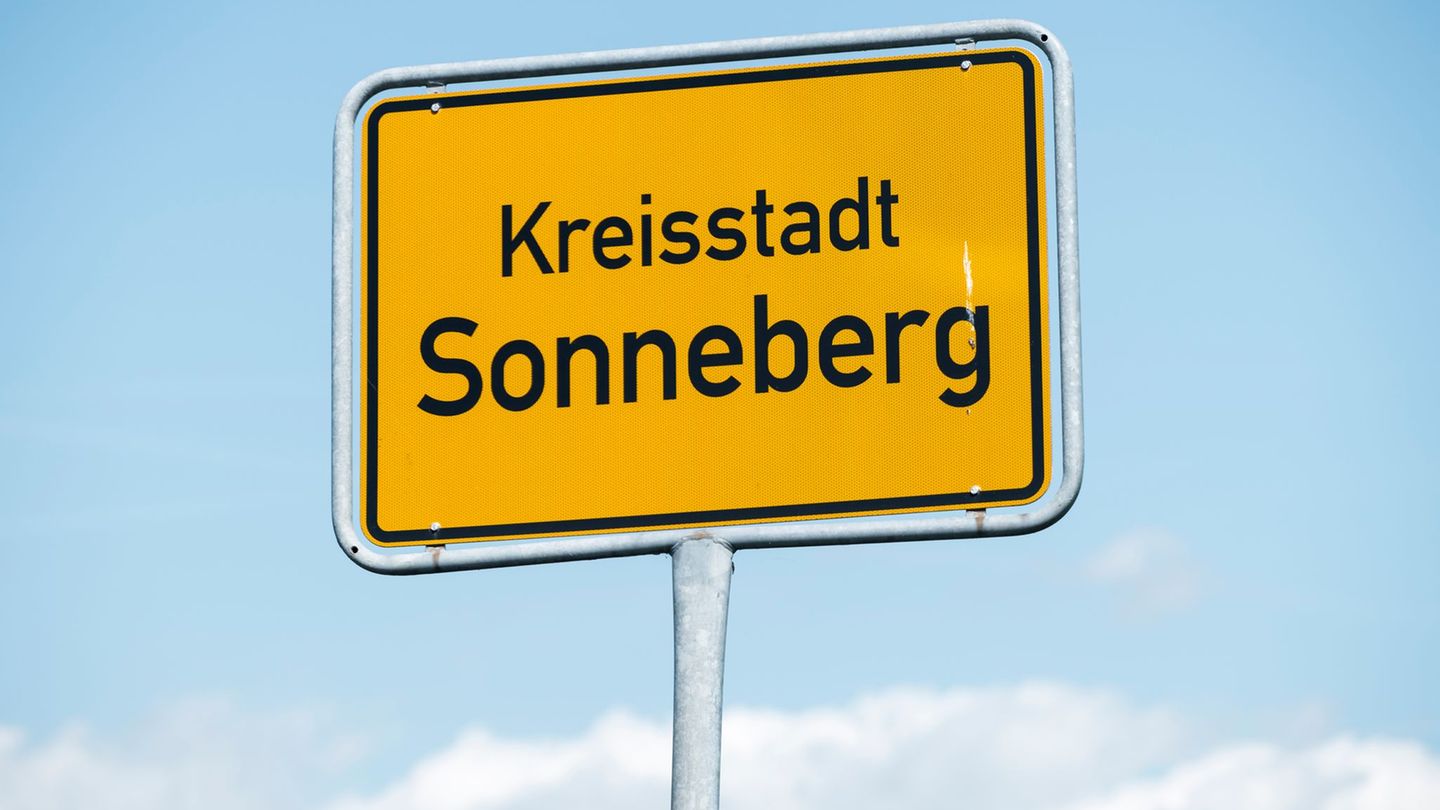 Ein Projekt in Sonneberg hat den Deutschen Nachbarschaftspreis erhalten. (Symbolbild) Foto: Daniel Vogl/dpa