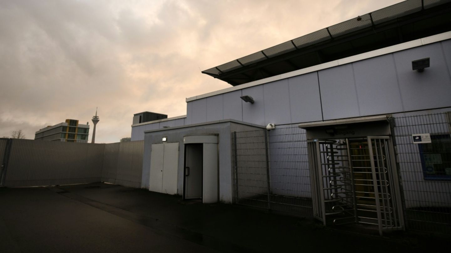 Prozess gegen mutmaßlichen irakischen IS-Kämpfer in Düsseldorf begonnen