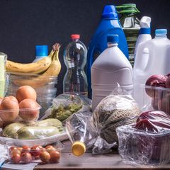 Mikroplastik: Lebensmittel in Kunststoffverpackung