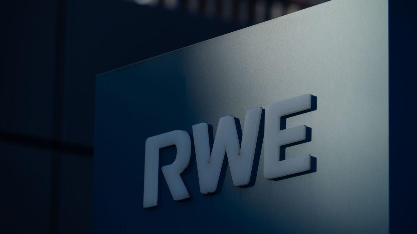 RWE hatte 2022 eine Absichtserklärung unterzeichnet. Vorgesehen war, ab 2027 300.000 Tonnen grünes Ammoniak aus Namibia zu bezie