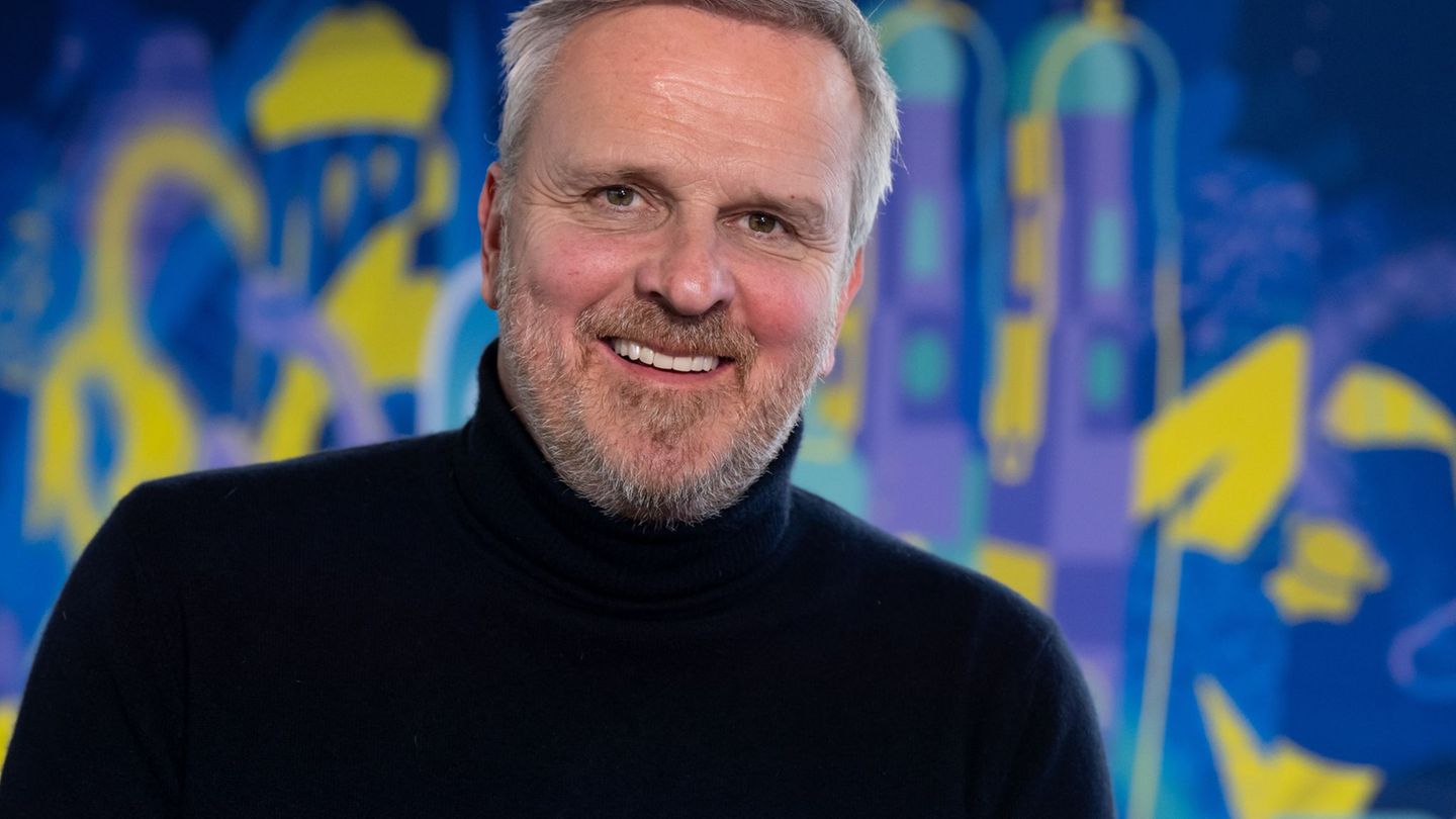 Dietmar Hamann warnt die Bayern-Profis vor unnötiger Energieverschwendung. Foto: Sven Hoppe/dpa