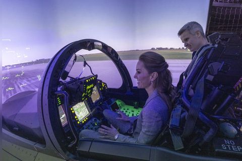 Prinzessin Kate am 2. Oktober 2025 in einem Flugsimulator.
