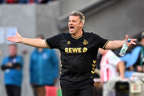 Will einen Auswärtssieg in Sinsheim: Kölns Trainer Lukas Kwasniok. (Archivbild) Foto: Federico Gambarini/dpa
