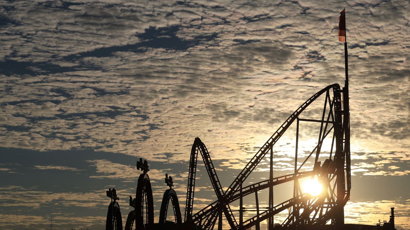 Sonniger Start in das lange Wochenende. (Symbolbild) Foto: Karl-Josef Hildenbrand/dpa