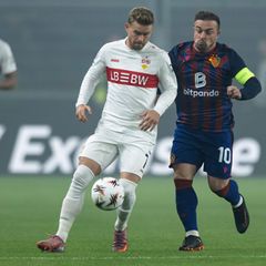 Maximilian Mittelstädt (l.) und der VfB verloren am Donnerstag in Basel. Foto: Andreas Becker/KEYSTONE/dpa