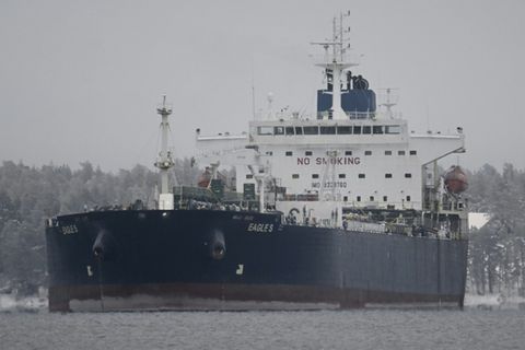 Der Öltanker "Eagle S" im Januar