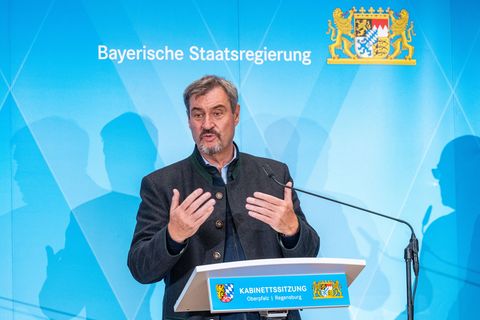 Nach der Sichtung von Drohnen über dem Münchner Flughafen will Bayerns Ministerpräsident Markus Söder (CSU) mehr Rechte für die