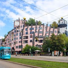 Die "Grüne Zitadelle" ist eines der letzten Projekte des exzentrischen Künstlers Friedensreich Hundertwasser gewesen. (Archivbil