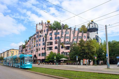 Die "Grüne Zitadelle" ist eines der letzten Projekte des exzentrischen Künstlers Friedensreich Hundertwasser gewesen. (Archivbil