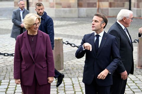 Saarlands Ministerpräsidentin Anke Rehlinge (SPD) freute sich besonders, zum Tag der Deutschen Einheit in Saarbrücken auch Frank