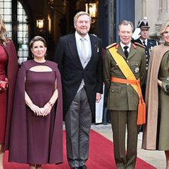 (v.l.n.r.): Prinzessin Amalia der Niederlande, Maria Teresa von Luxemburg, König Willem-Alexander, der abgedankte Großherzog H