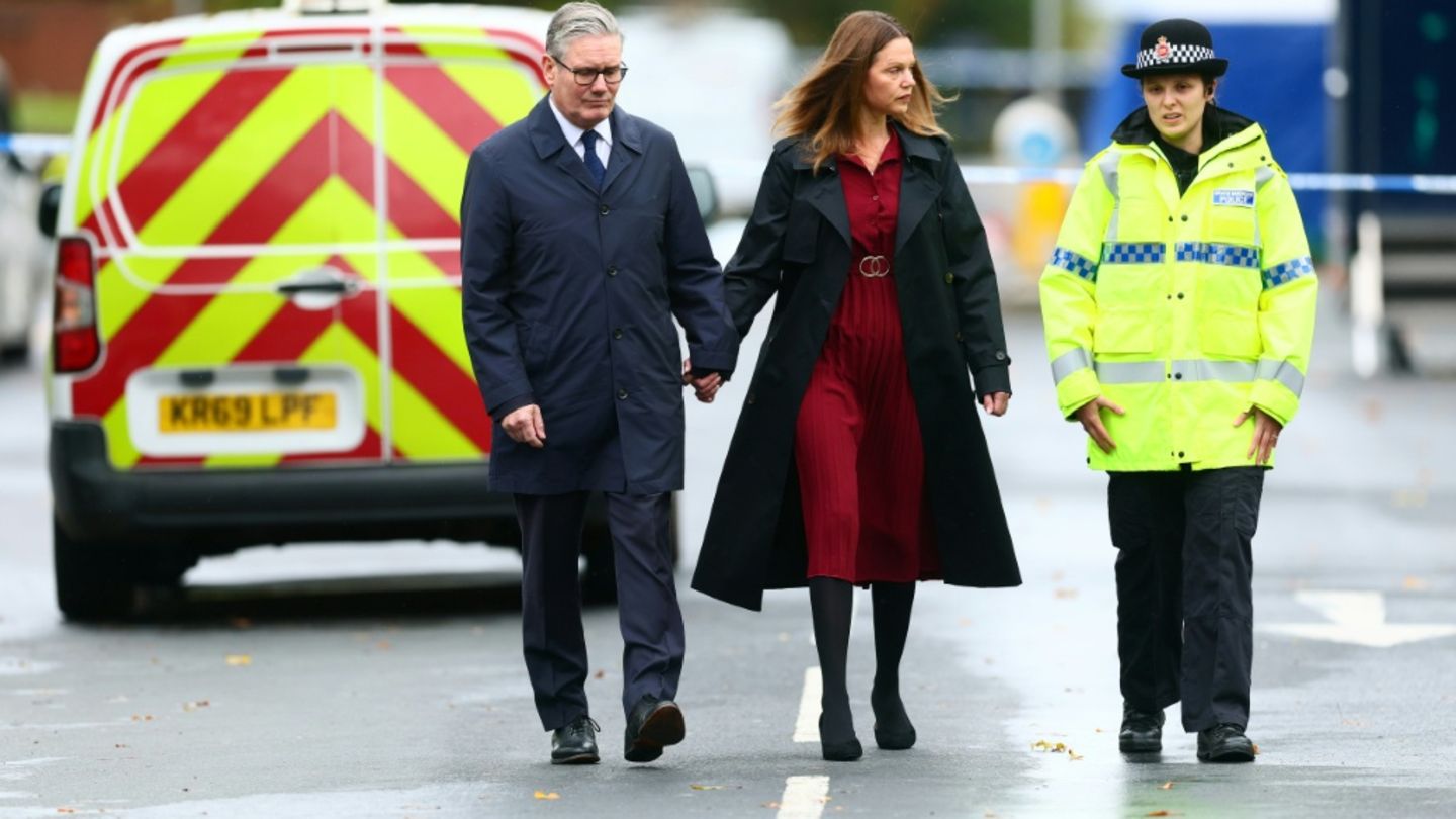 Keir Starmer und seine Ehefrau Victoria in Manchester