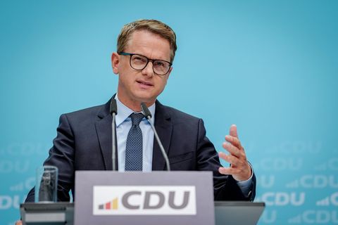 Carsten Linnemann ist offen für ein Social-Media-Verbot für Kinder und Jugendliche bis 16 Jahre. (Archivbild) Foto: Kay Nietfeld