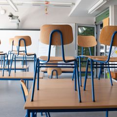 Ohne Abschluss von der Schule - ein Dauerproblem im deutschen Bildungssystem. (Archivbild) Foto: Sebastian Kahnert/dpa-Zentralbi
