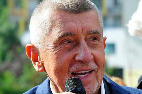 Der Milliardär und Gründer der Partei ANO, Andrej Babis, bei einem Wahlkampfauftritt in Tschechiens Hauptstadt Prag